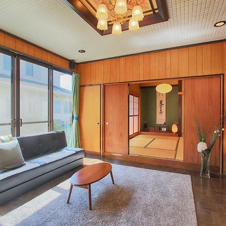 Yoshimura House Hotel 6 Fujikawaguchiko Bagian luar foto